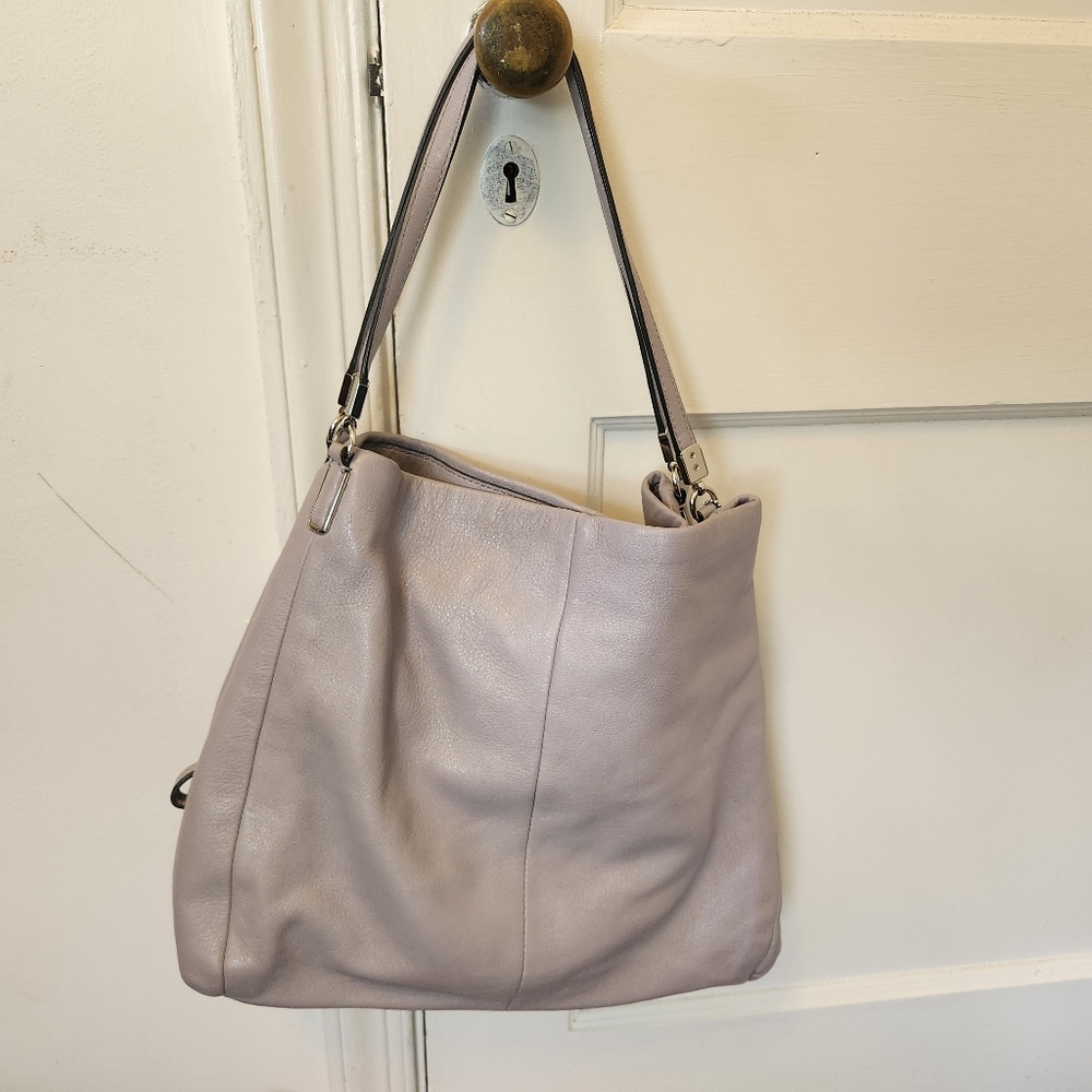 Beautiful like new light gray leather Coach purse